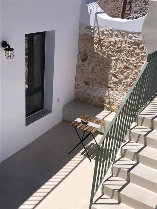 Lithos Retreat 2 Διαμέρισμα Κολυμβάρι Εξωτερικό φωτογραφία